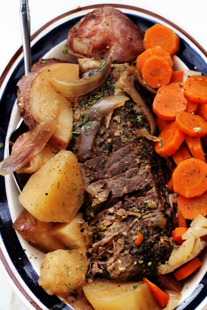Crock Pot Roast Carrots and Potatoes