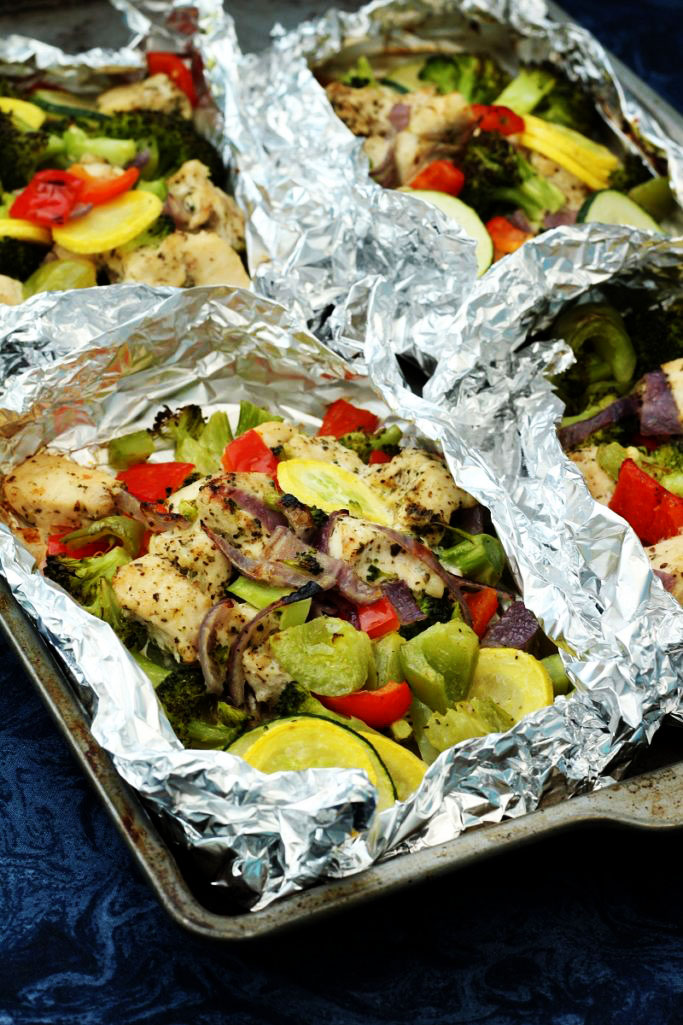 Easy Italian Chicken and Veggies Foil Dinners