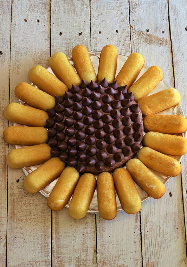 Sunflower Twinkie Cake