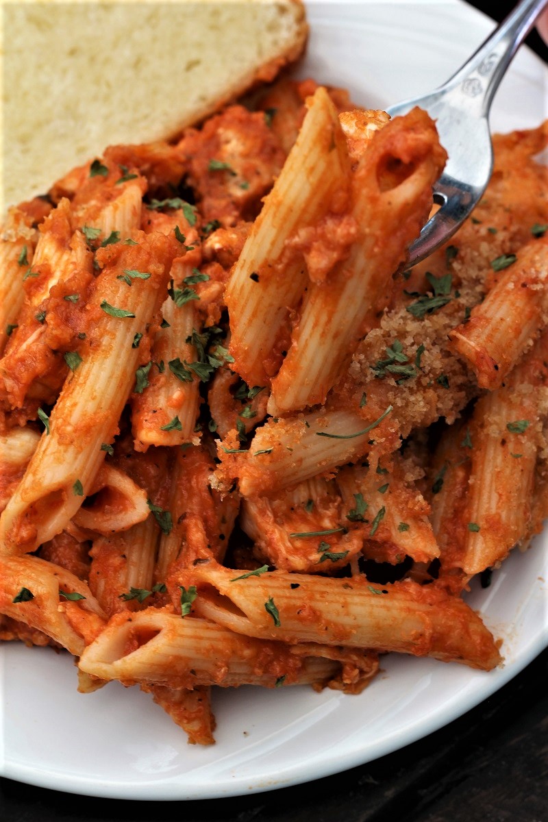 baked-chicken-parmesan-pasta-my-recipe-treasures