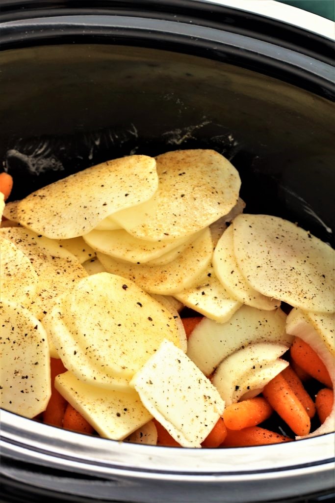 Crock Pot Cheesy Potatoes and Carrots My Recipe Treasures