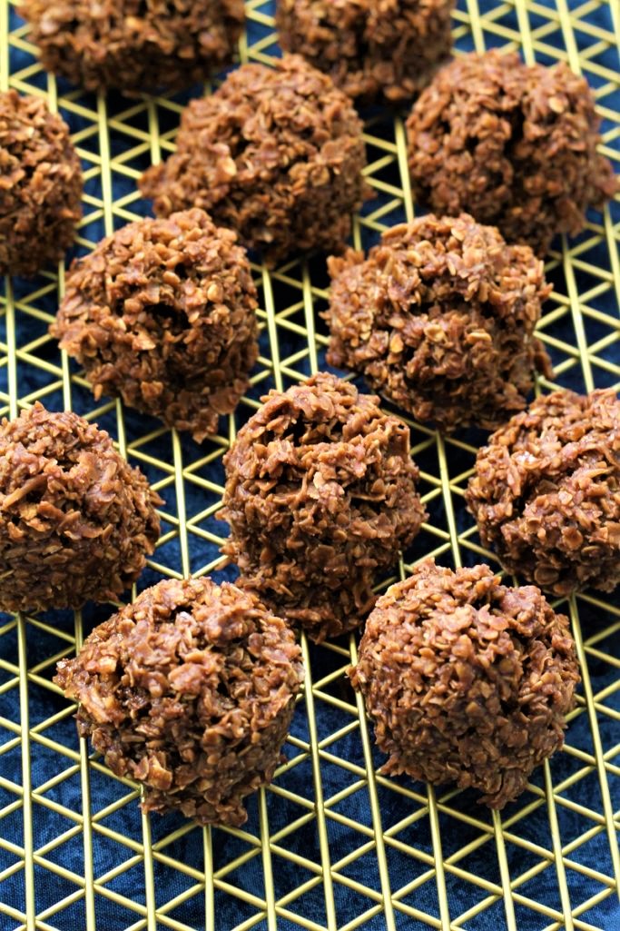 Healthier No Bake Chocolate Cookies