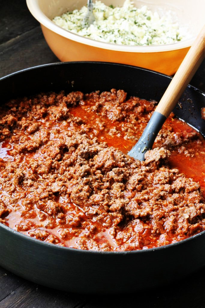 Easy Crock Pot Lasagna - My Recipe Treasures