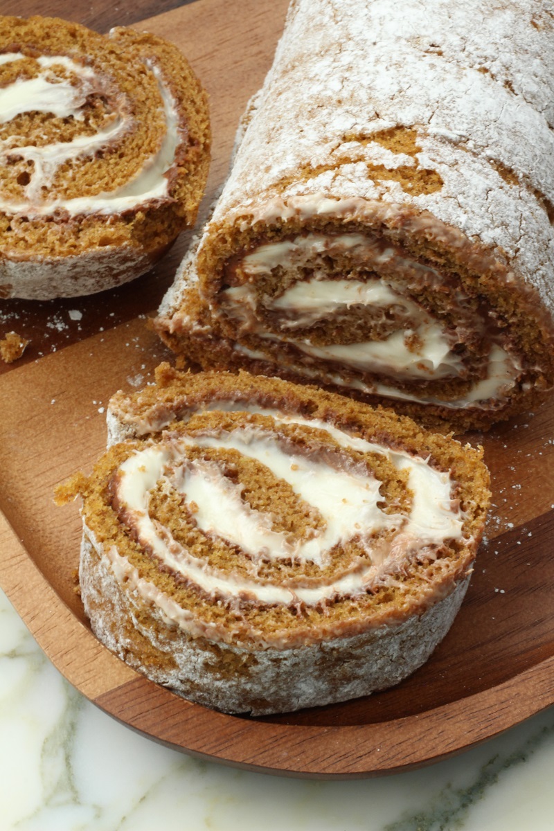 Pumpkin Roll With Nutella