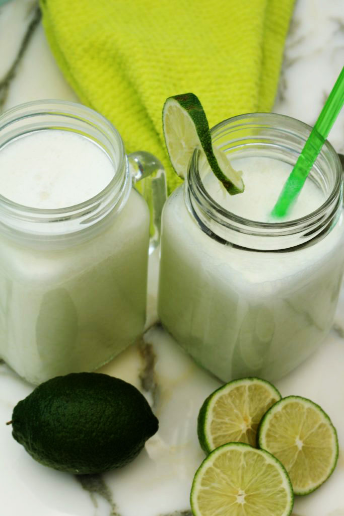 Brazilian Lemonade with Coconut