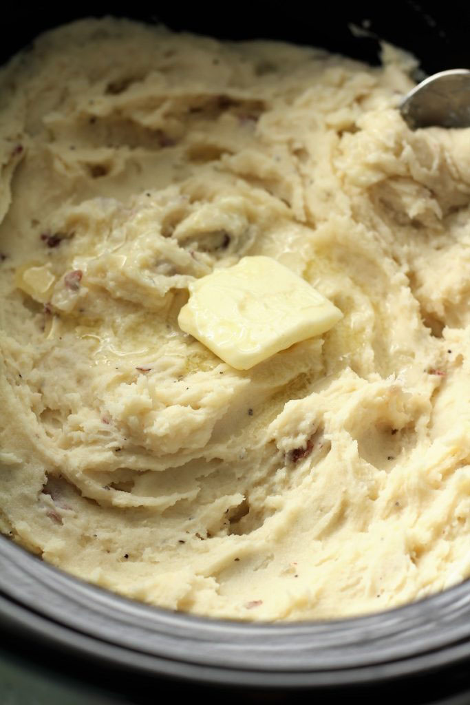 Creamy Slow Cooker Mashed Potatoes