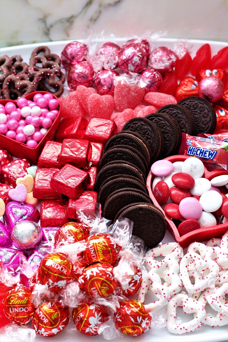 Adorable Valentines Candy Board