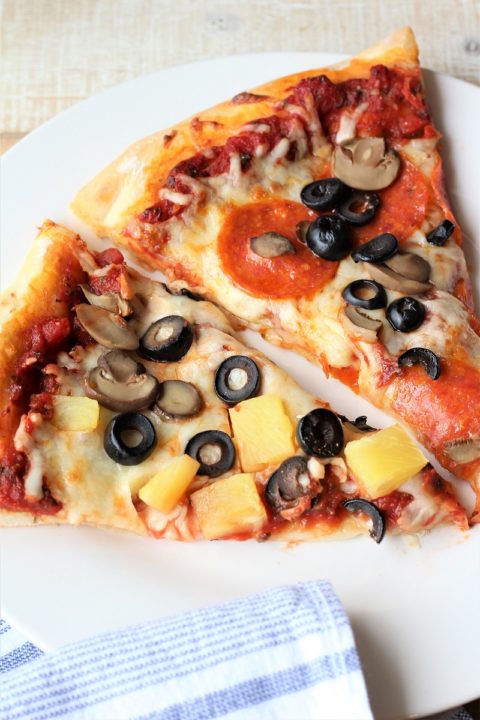 Easy Homemade Pizza - My Recipe Treasures