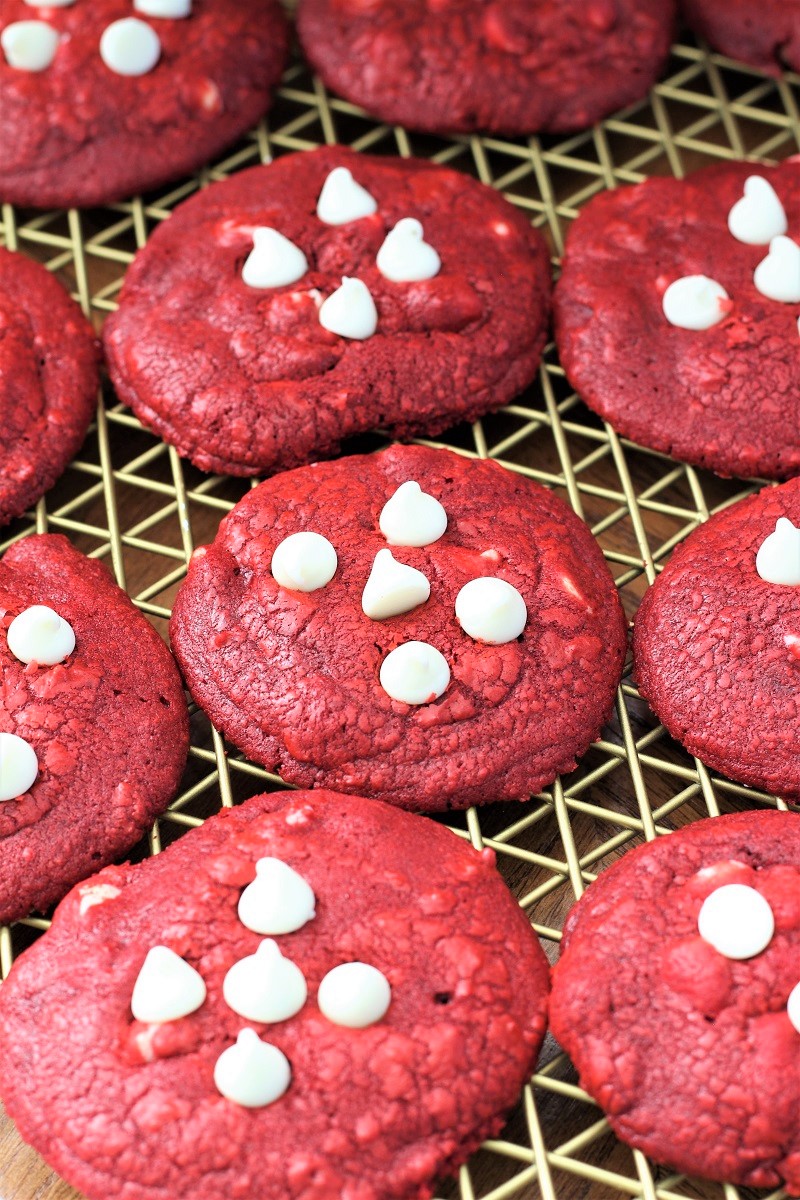 Four Ingredient Red Velvet Cookies