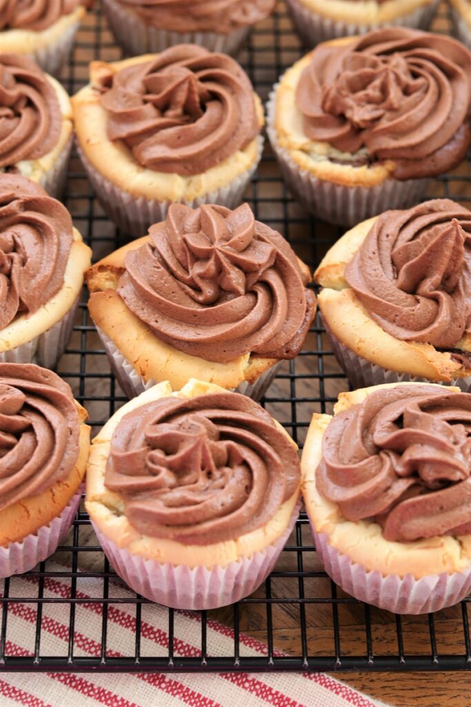 Cheesecake Brownie Cupcakes with Frosting
