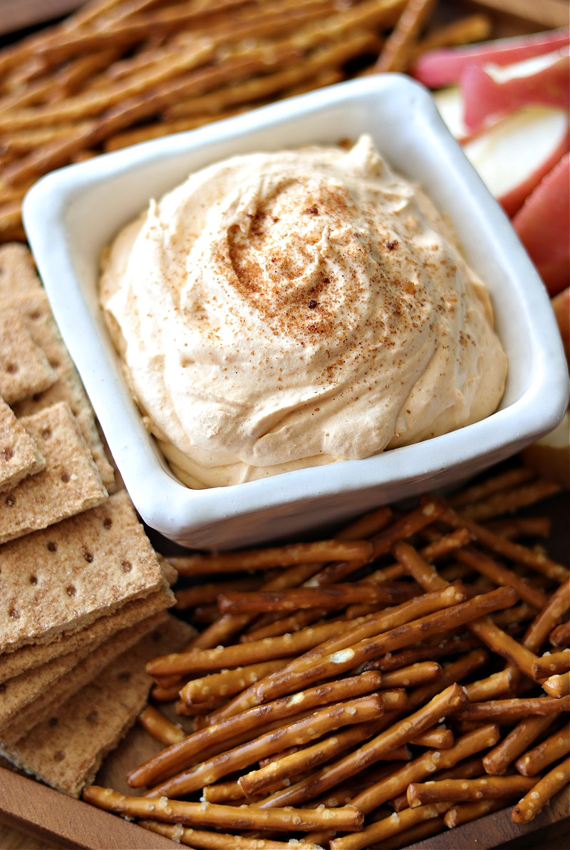 Fluffy Pumpkin Pie Dip