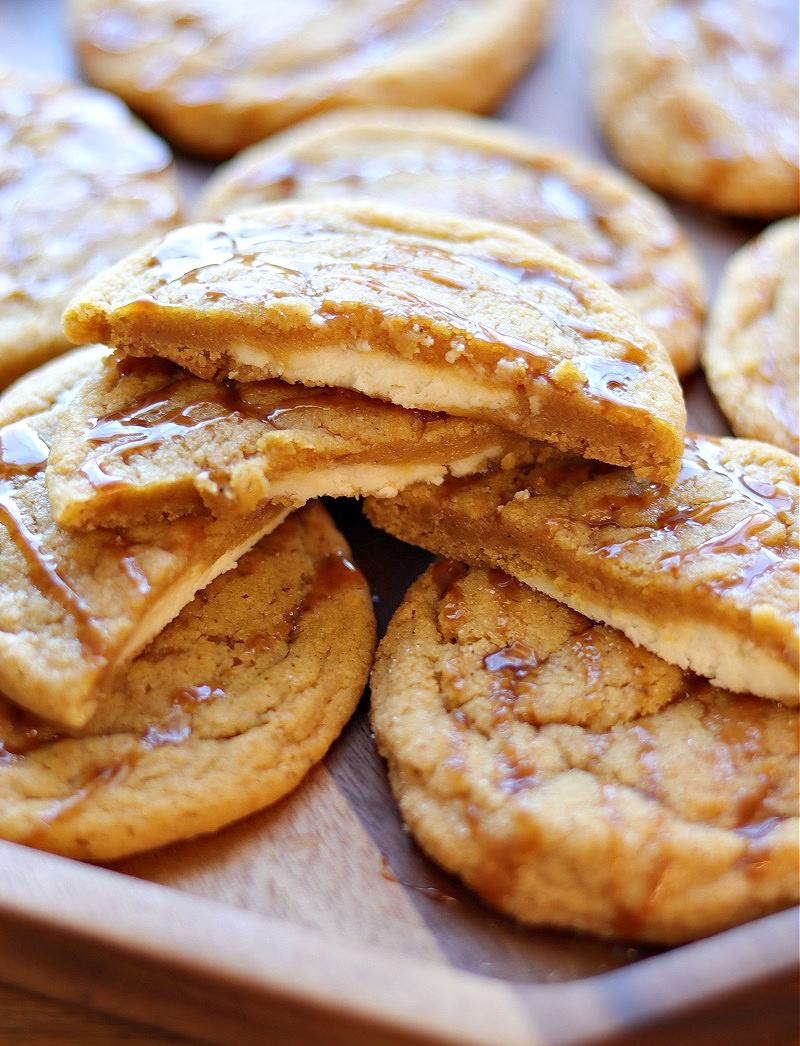 Pumpkin Cheesecake Caramel Cookies