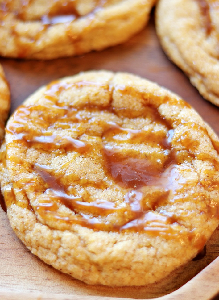 Pumpkin Cheesecake Caramel Cookies