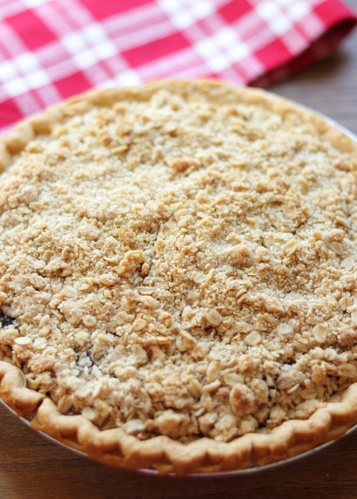 Cherry Crumble Pie