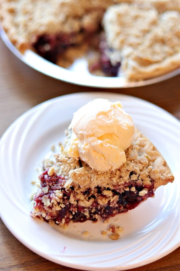 Cherry Crumble Pie
