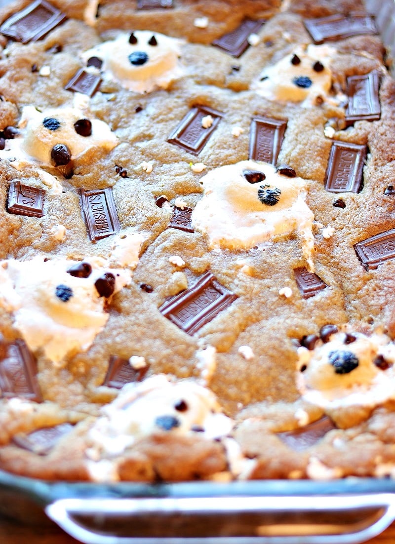 Ghostly S’mores Bars
